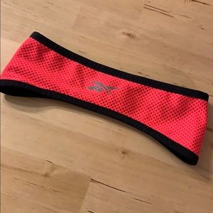 Reebok headband